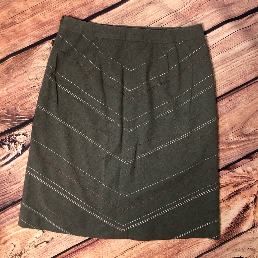 Ann Taylor Gray Midi Skirt with Stitched Chevron Detail